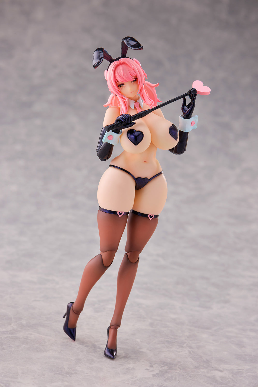 Reverse Bunny Nicole 1/12 Action Figure