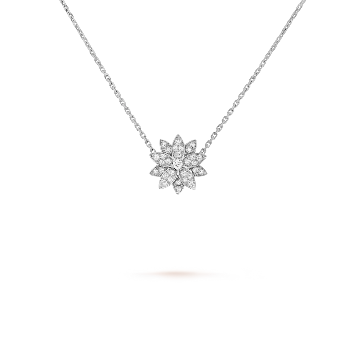 Van Cleef & Arpels Lotus collection lotus necklace