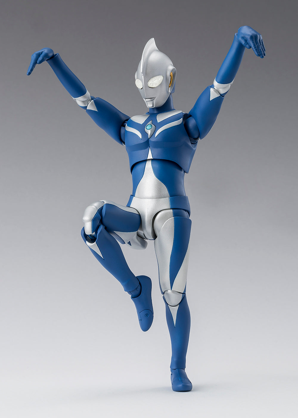 S.H.Figuarts Ultraman Cosmos Luna Mode