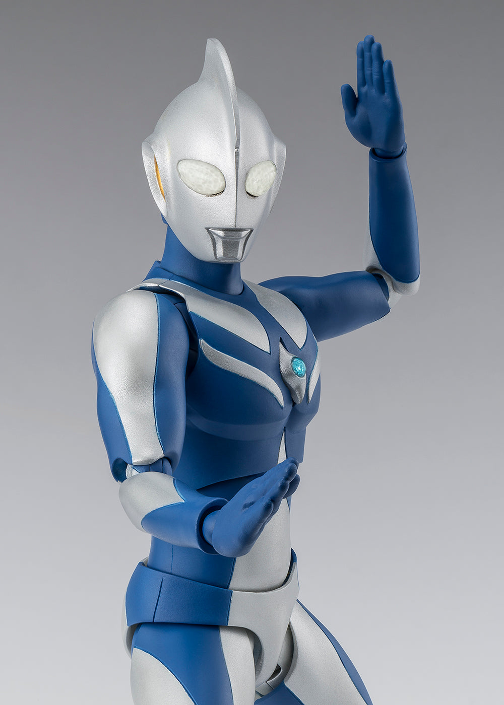 S.H.Figuarts Ultraman Cosmos Luna Mode