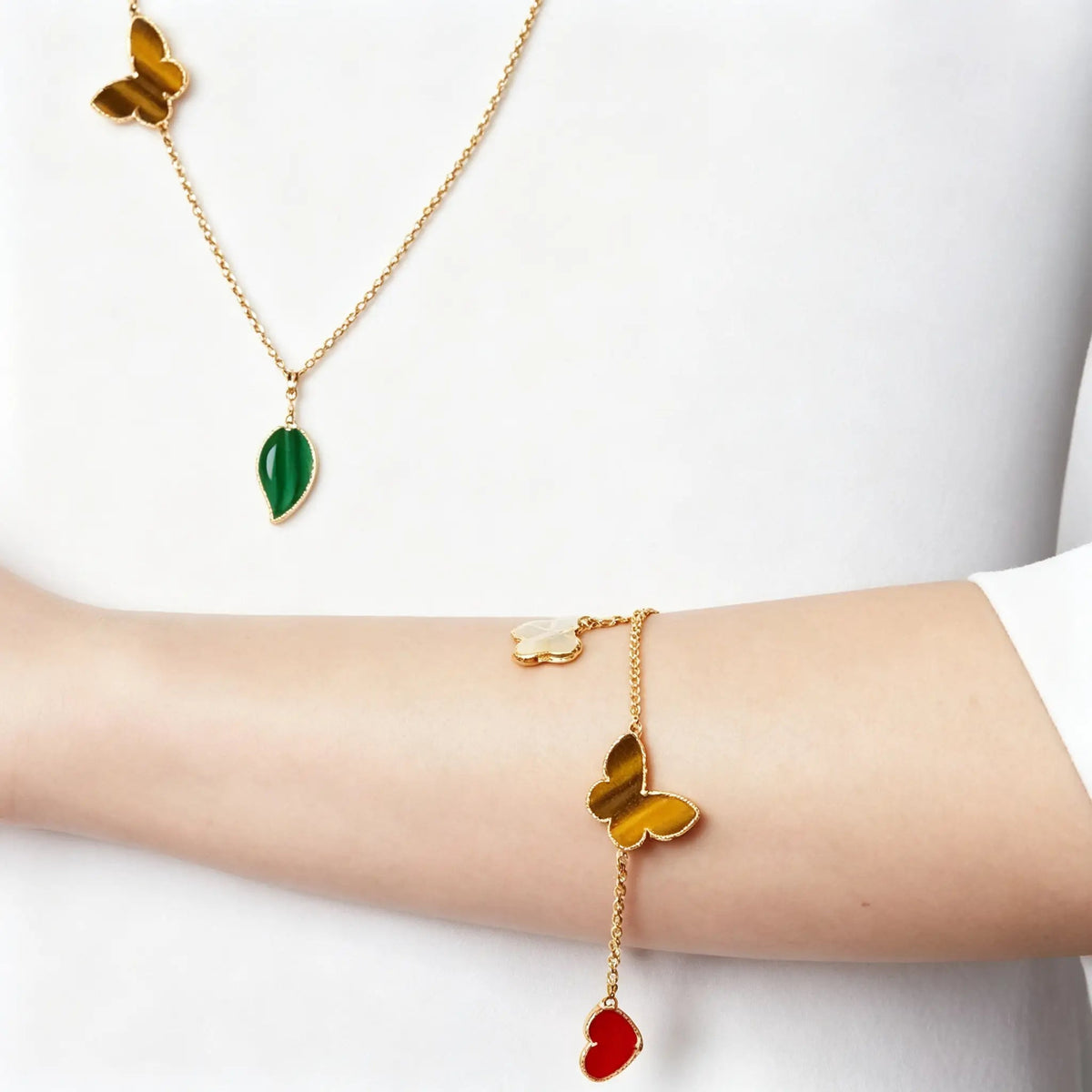Van Cleef & Arpels Lucky Alhambra Collection Bracelet