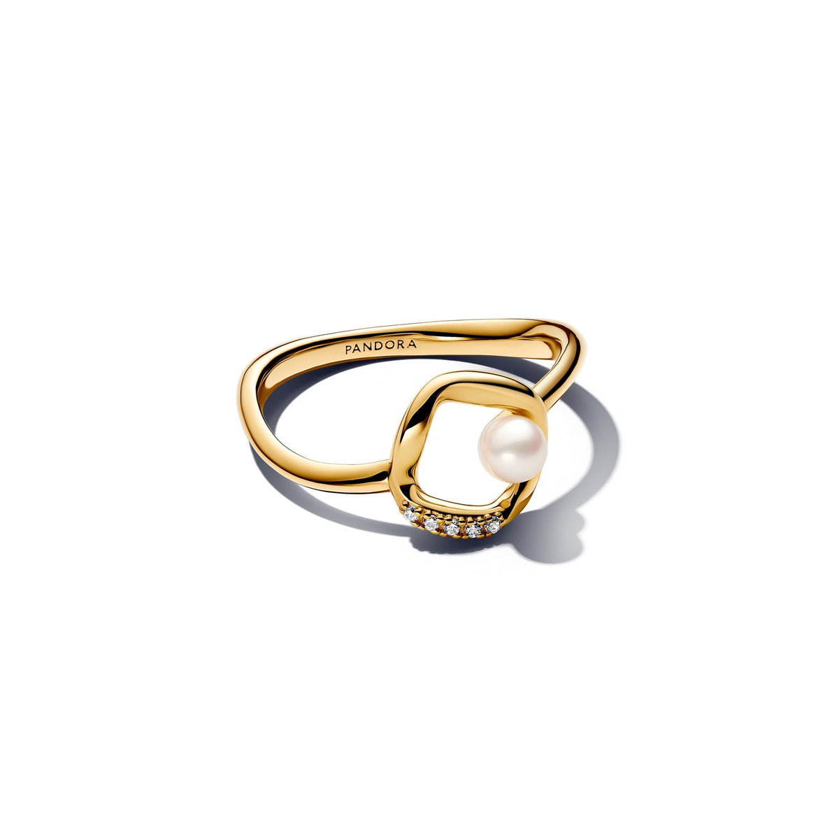 Pandora Organically Shaped Pavé Circle & Treated Freshwater Cultured Pearl Ring