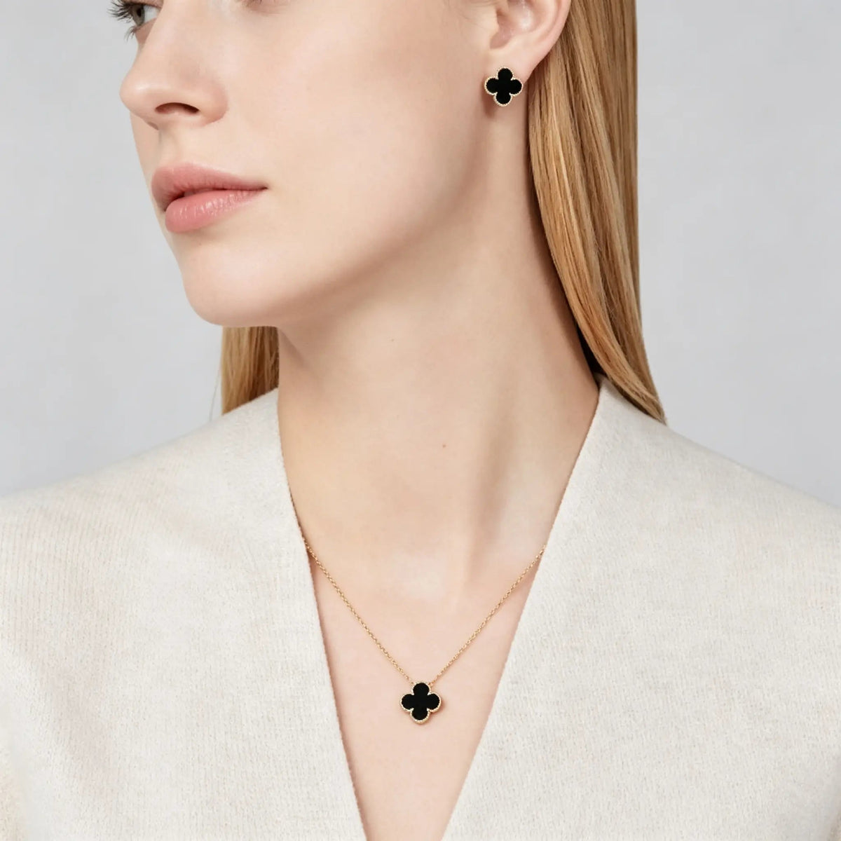 Van Cleef & Arpels Vintage Alhambra Collection Onyx Four-Leaf Clover Earrings