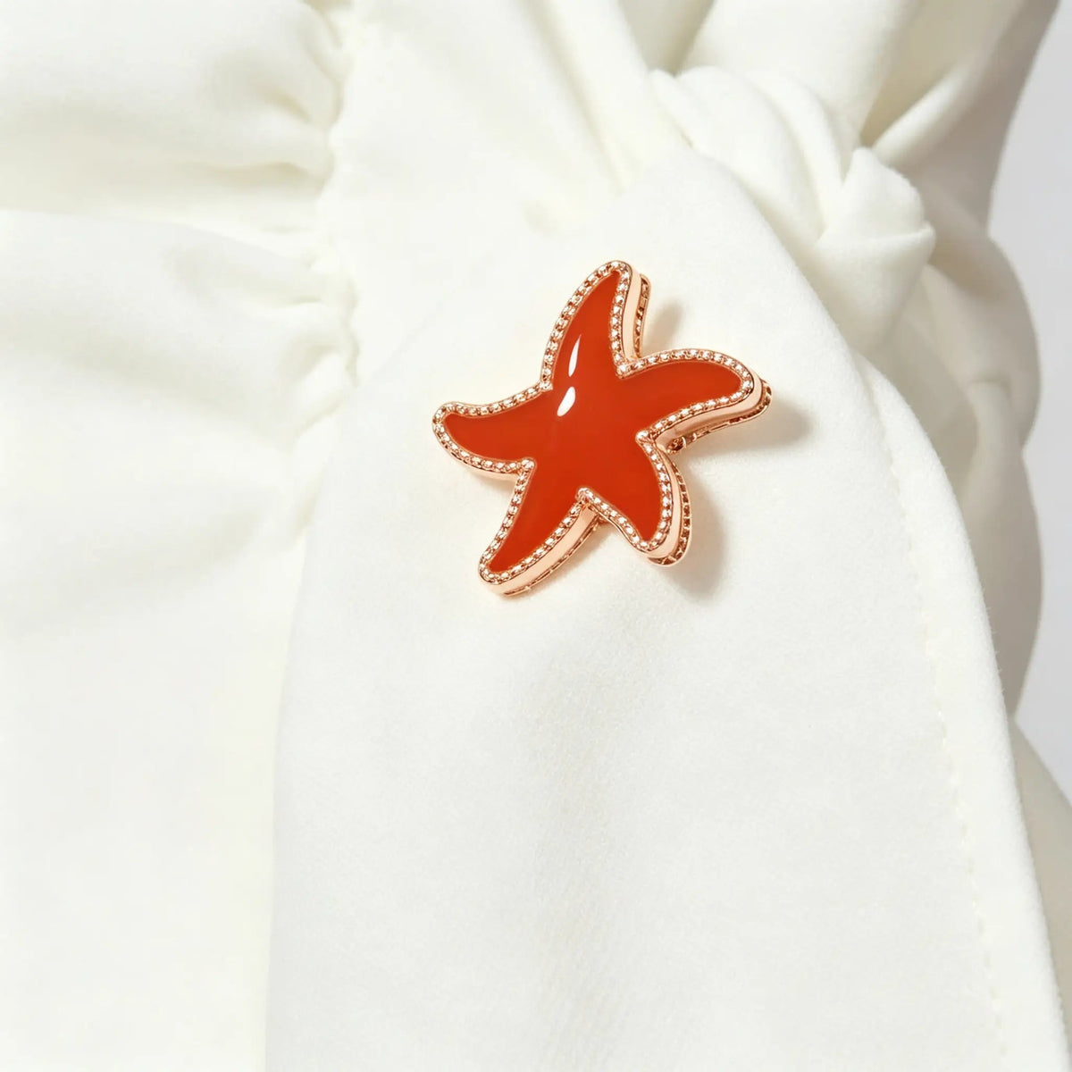 Van Cleef & Arpels Lucky Summer collection starfish brooch