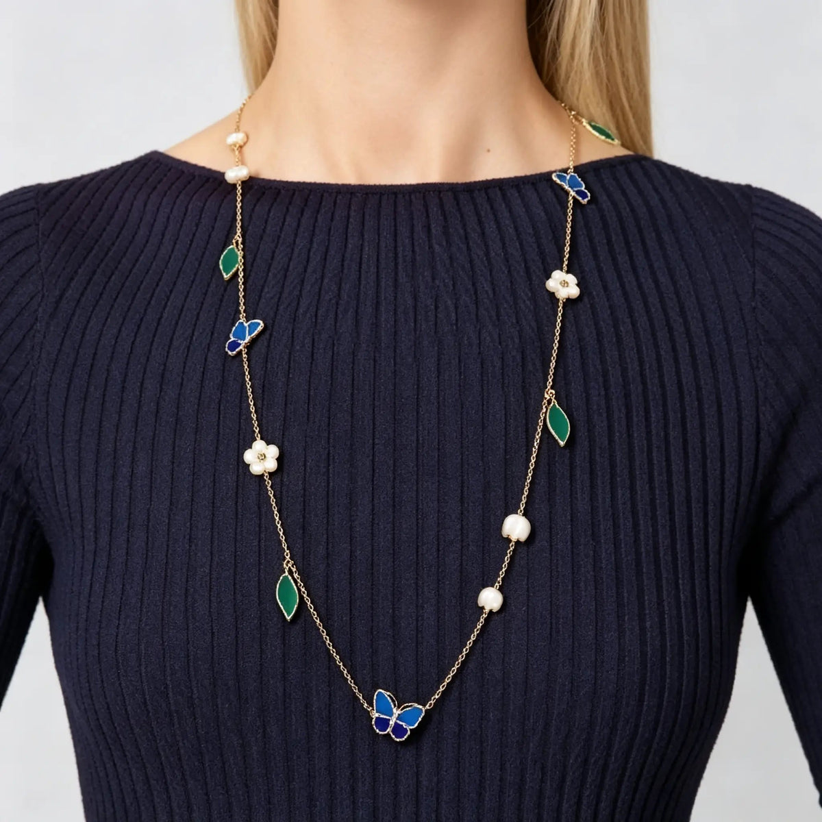 Van Cleef & Arpels Lucky Spring Collection "Butterfly Dance in Spring Breeze" Long Necklace
