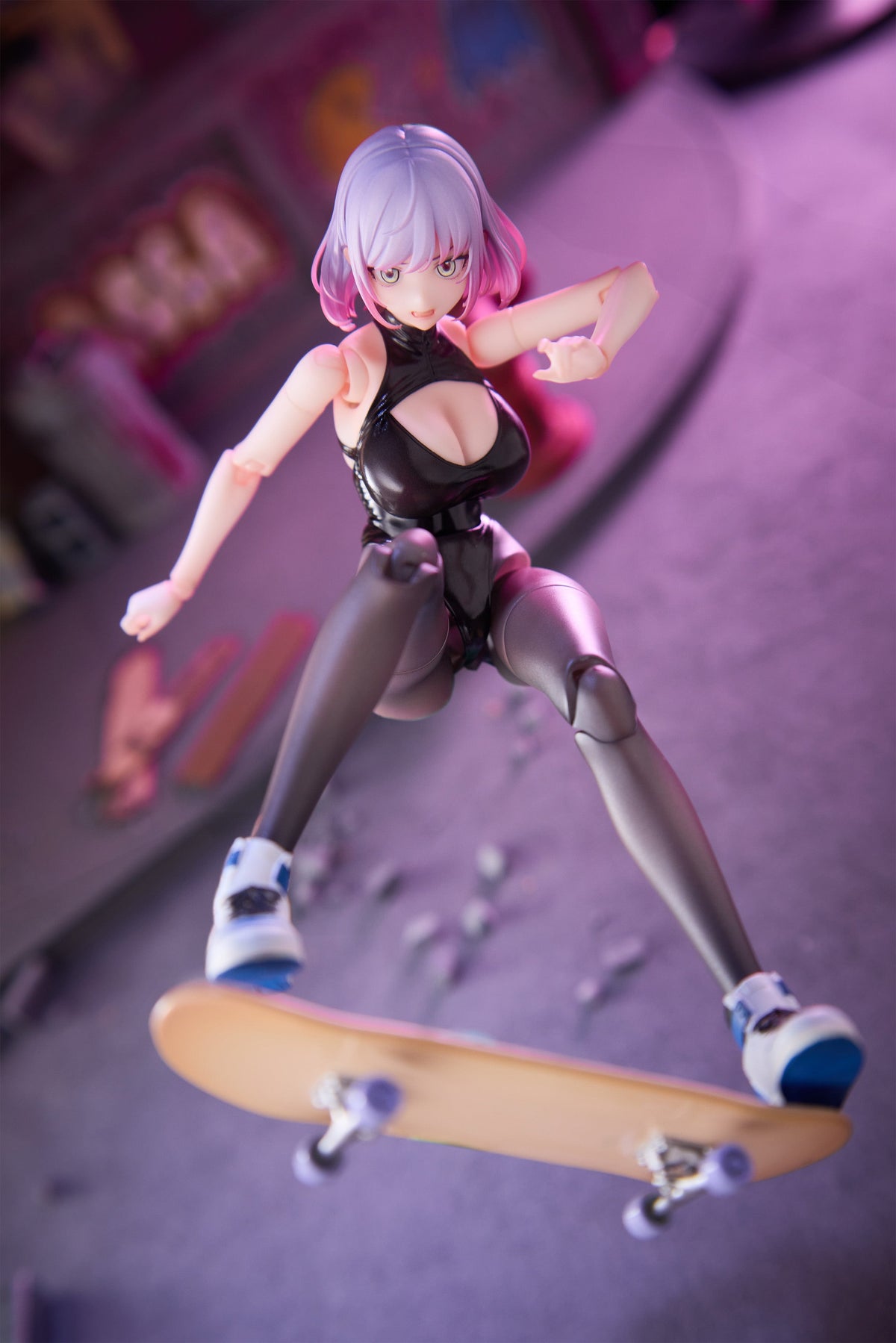 Galactic Luna 1/12 Action Figure