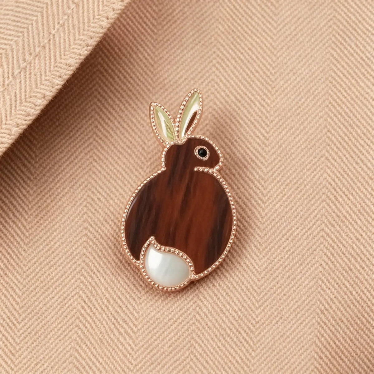 Van Cleef & Arpels Lucky Animals rabbit brooch