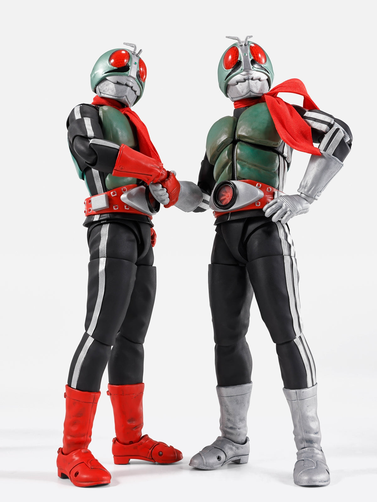 S.H.Figuarts (Shikocchou Seihou) Masked Rider 2 Legendary Showa Masked Riders Edition