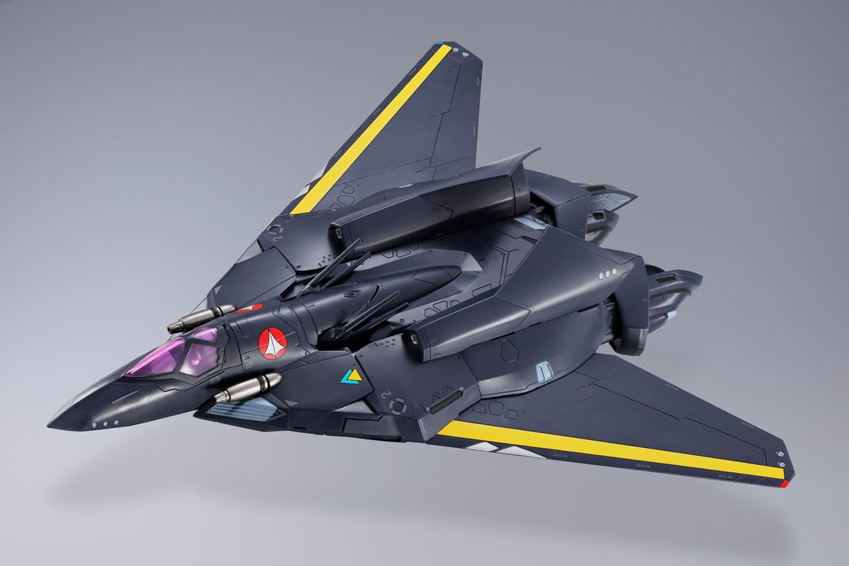 DX Chogokin VF-17S Nightmare Stealth Valkyrie (Gamlin Kizaki Use)