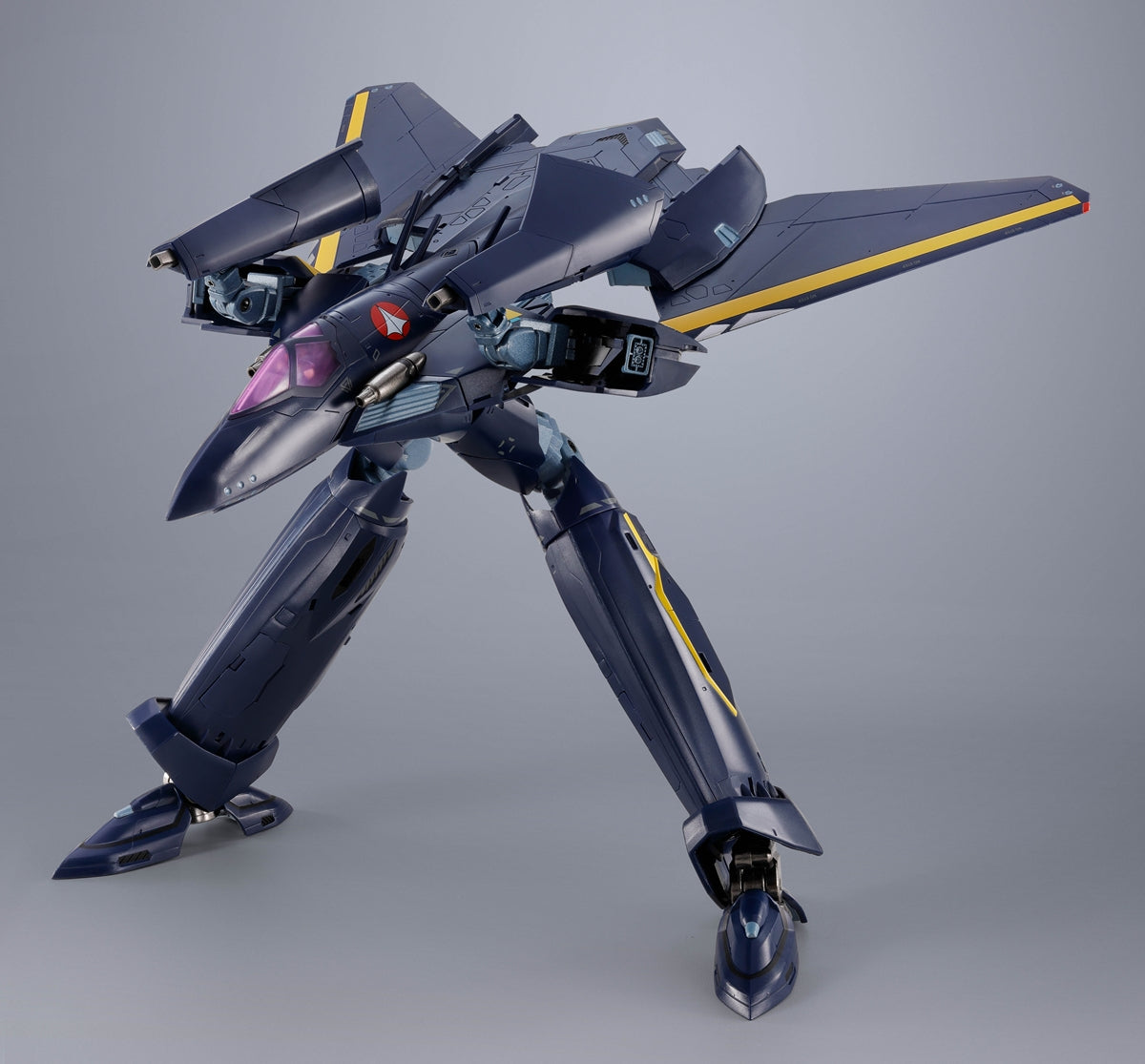 DX Chogokin VF-17S Nightmare Stealth Valkyrie (Gamlin Kizaki Use)