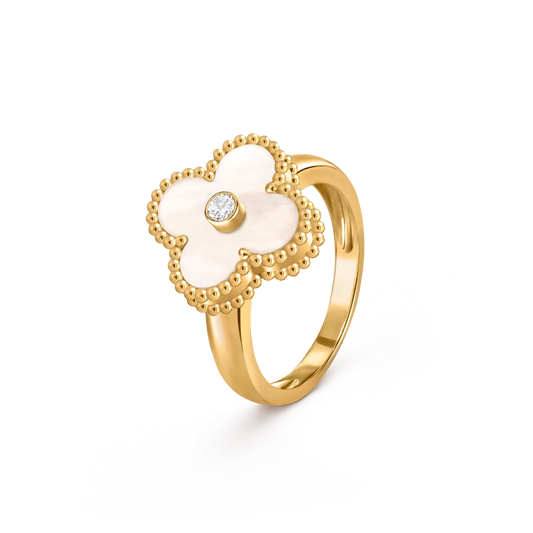 Van Cleef & Arpels Vintage Alhambra collection four-leaf clover single flower ring